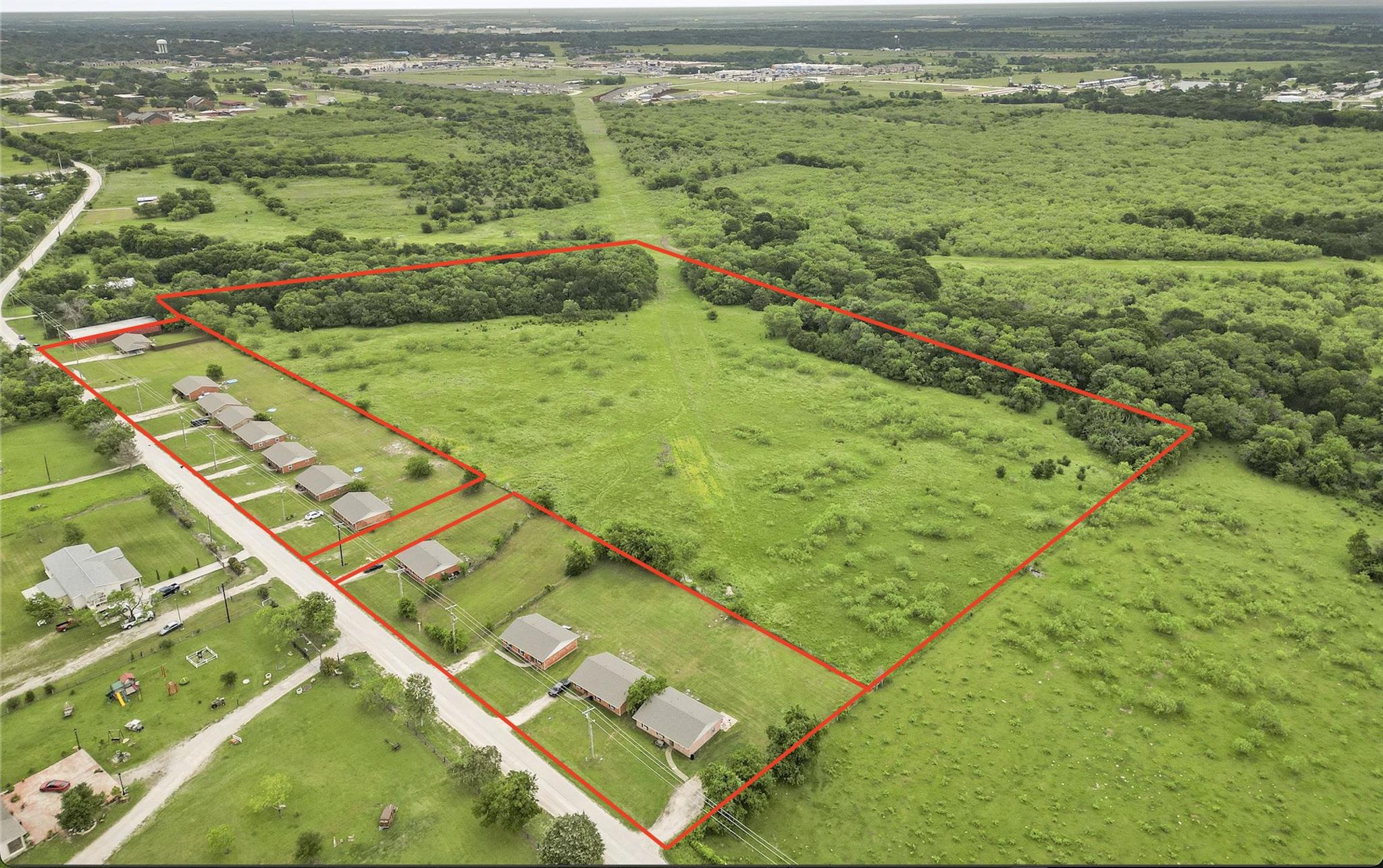 3227 County Road 2004