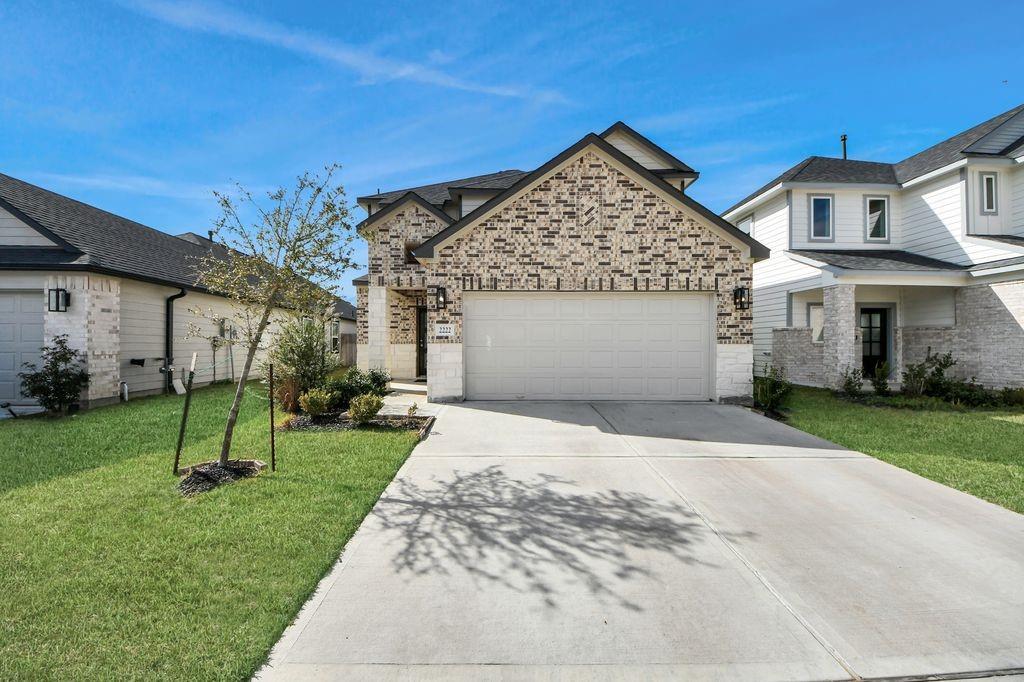 2222 Emerald Diamond Court