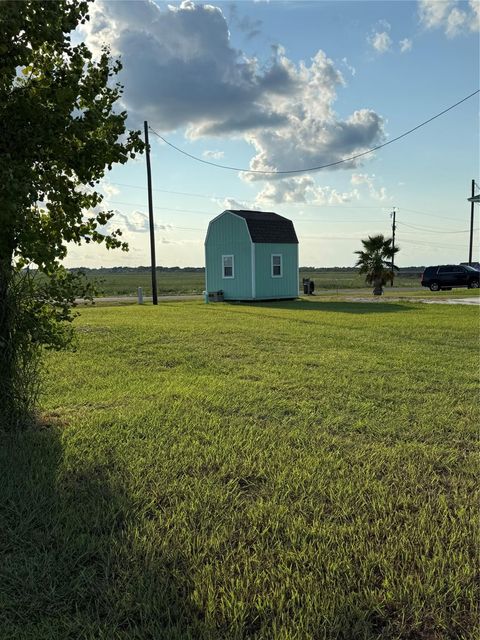 Photo of 133 County Road 299 Heron N, Sargent, TX 77414 (MLS # 20741452) Photo of 133 County Road 299 Heron N, Sargent, TX 77414 (MLS # 20741452)