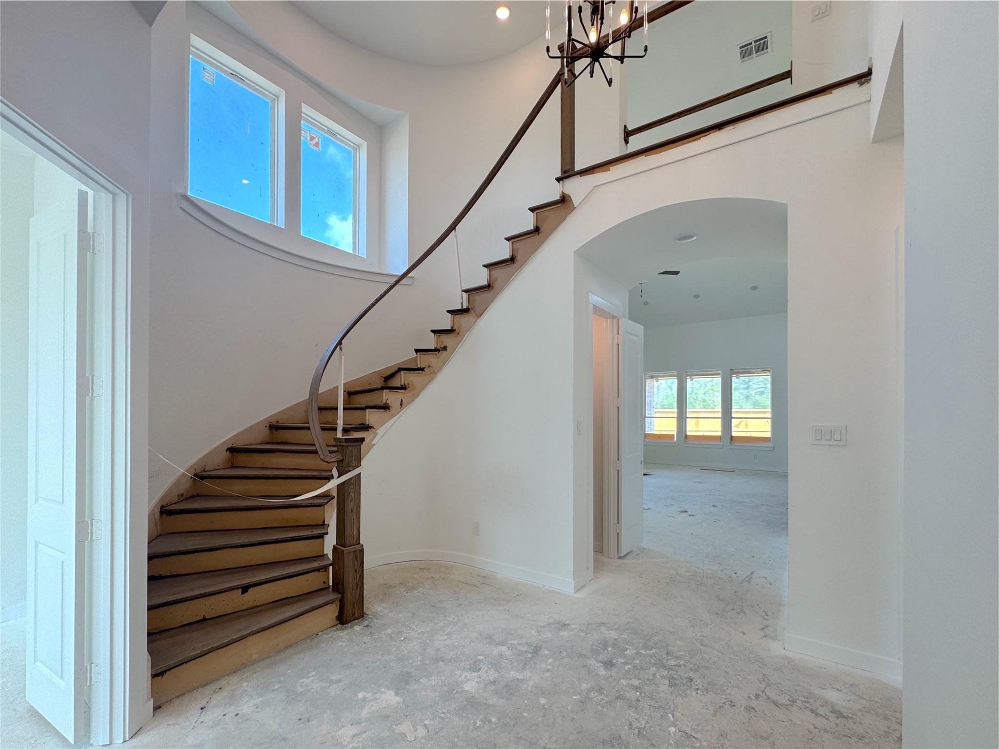 1614 Summer Pine Court