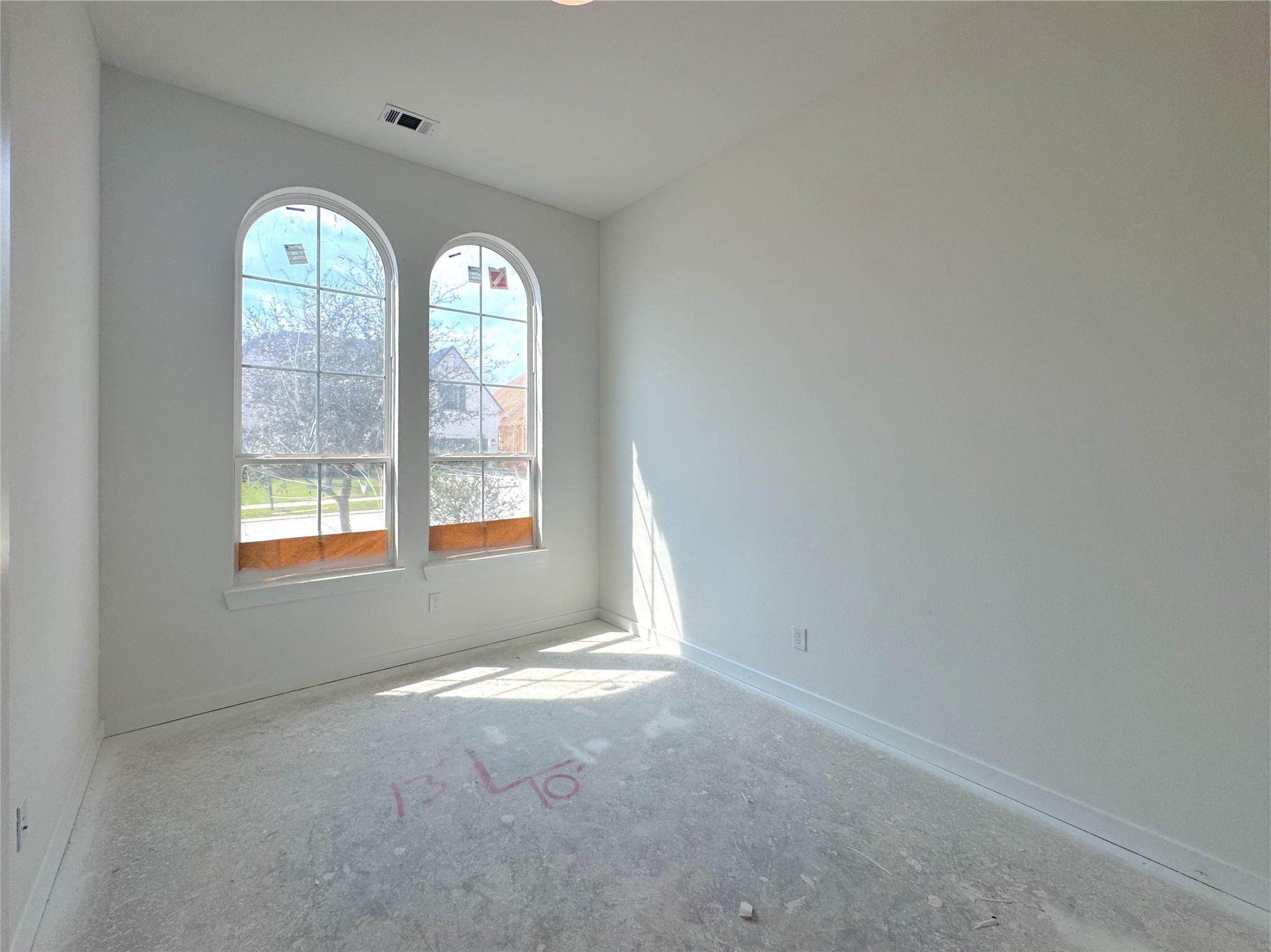 1614 Summer Pine Court