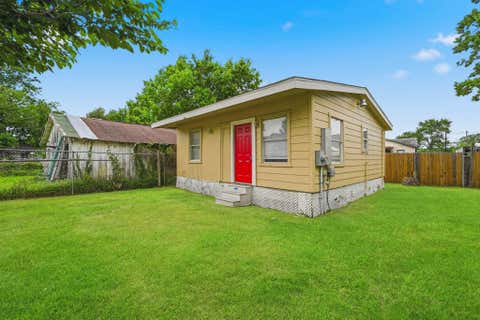 Photo of 10001 Lucore Street #BACK, Houston, TX 77017 (MLS # 24580925)