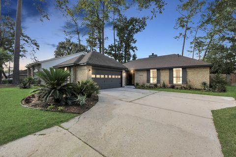 Photo of 17403 Glenhew Road, Humble, TX 77396 (MLS # 64732831)