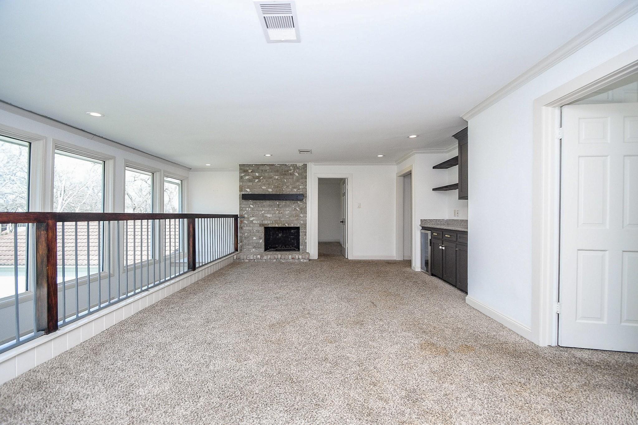 5202 Mimosa Lane