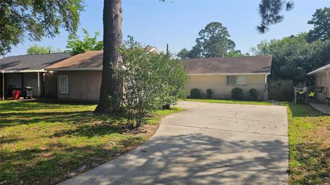 Photo of 5118 Mauritz Drive, Houston, TX 77032 (MLS # 31941134)