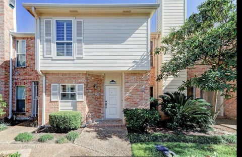 Photo of 5968 Woodway Place Court, Houston, TX 77057 (MLS # 31225284)