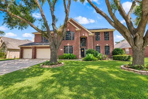 Photo of 1910 Spreading Bough Lane, Richmond, TX 77406 (MLS # 19432630)