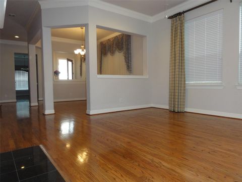 Tiny photo for 3211 Holly Crossing Drive, Houston, TX 77042 (MLS # 95738891)