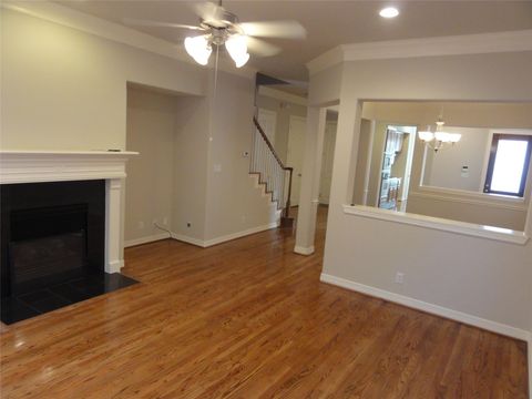 Tiny photo for 3211 Holly Crossing Drive, Houston, TX 77042 (MLS # 95738891)