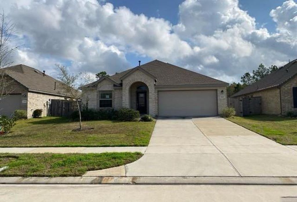 Photo of 19115 Pinewood Grove Trail, New Caney, TX 77357 (MLS # 7896161)