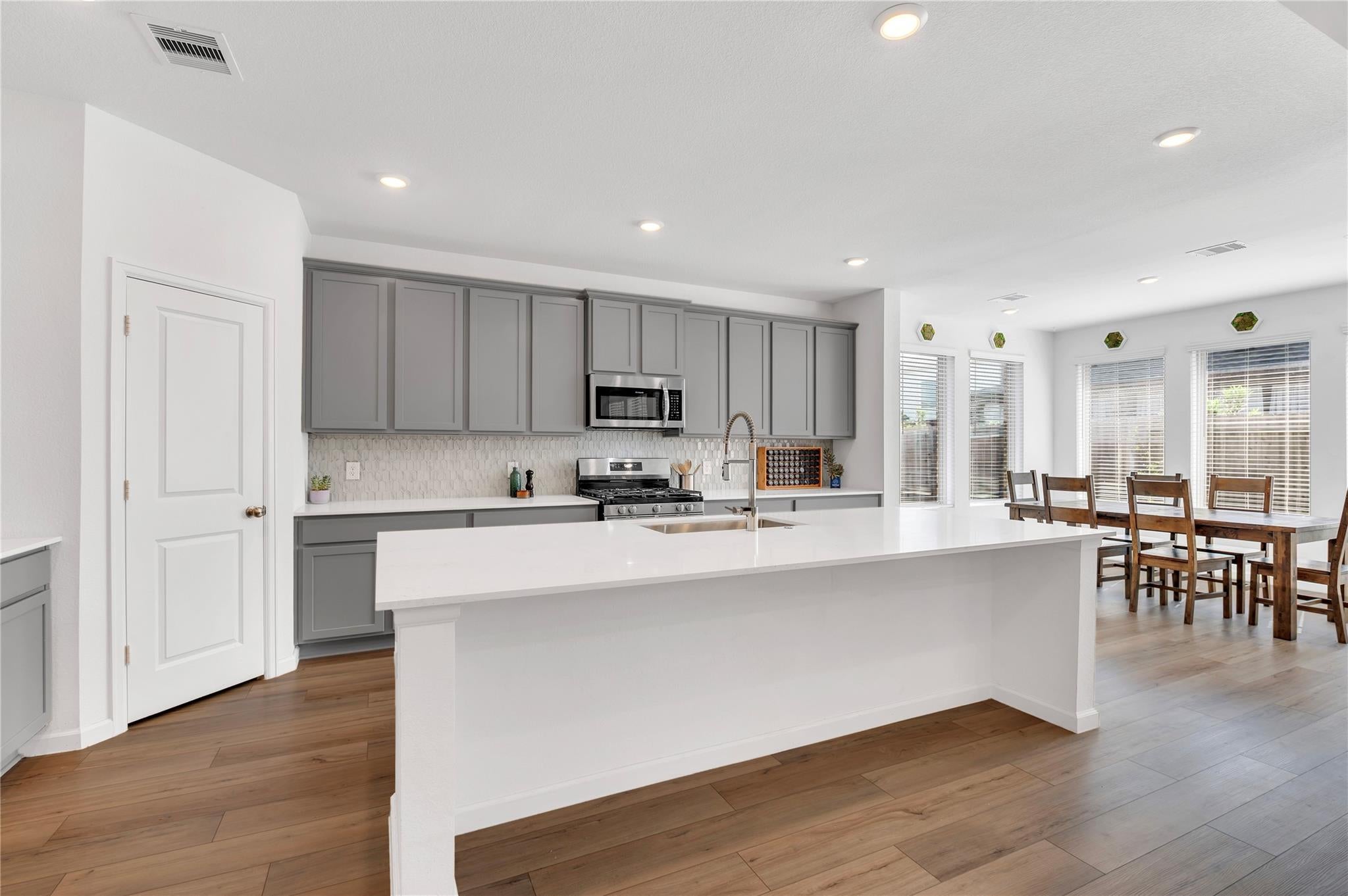 815 Wormwood Drive