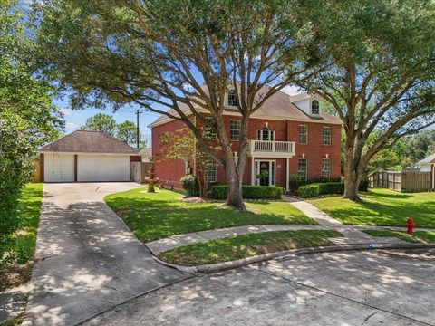 Photo of 1802 Creekside Drive, Friendswood, TX 77546 (MLS # 37478618)