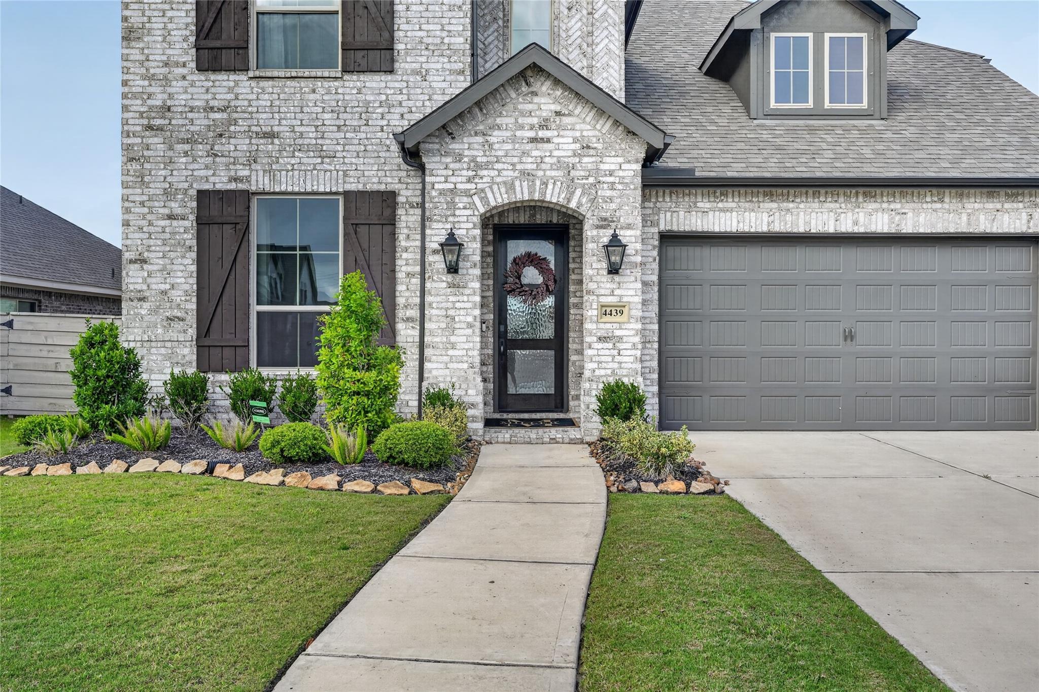 4439 Stone Ridge Lane