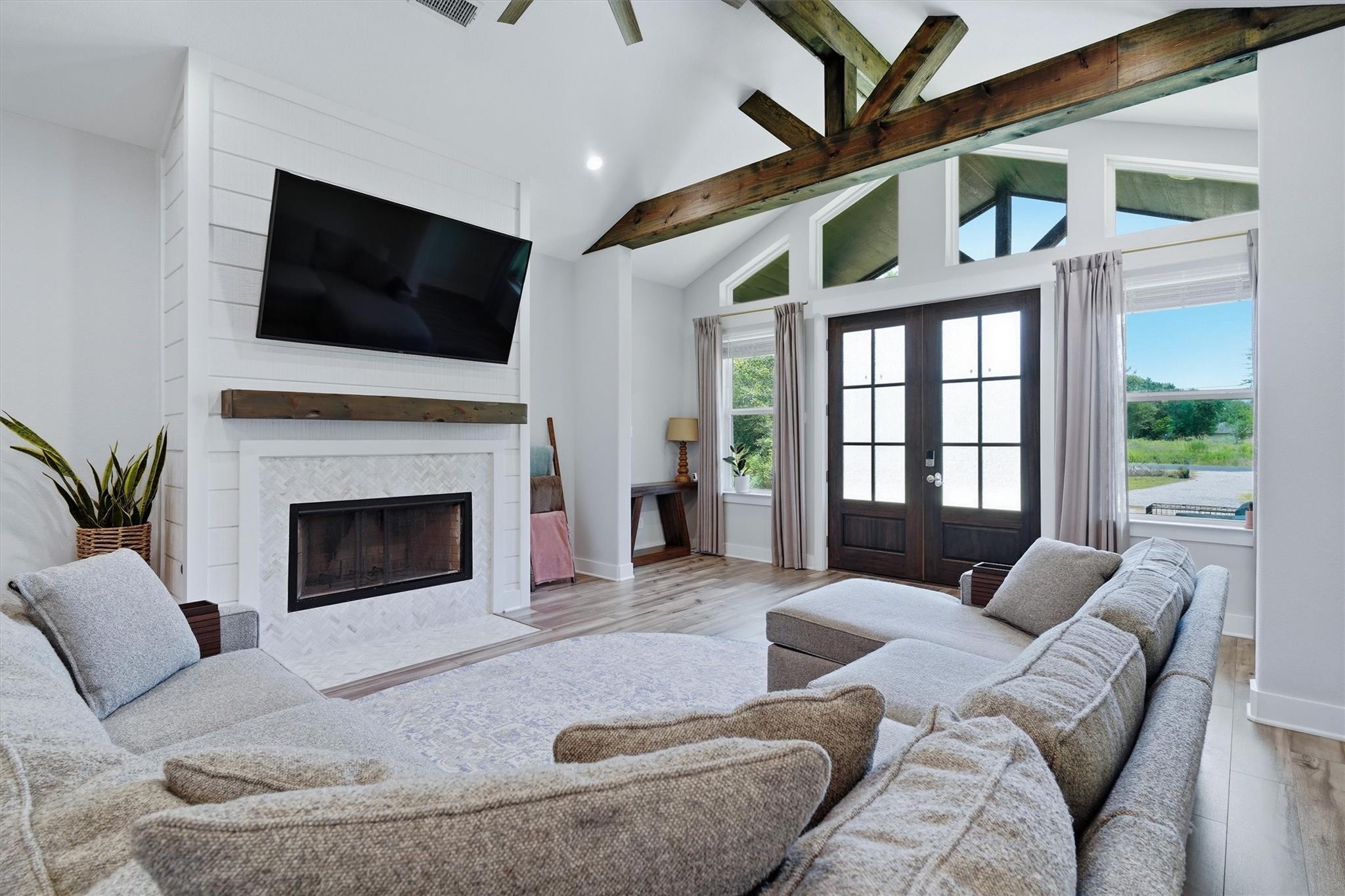 6115 San Leon Drive