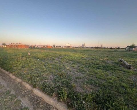 Vacant Land For Sale - 214 E Carver Street<br/> Hale County, Plainview, TX 79072