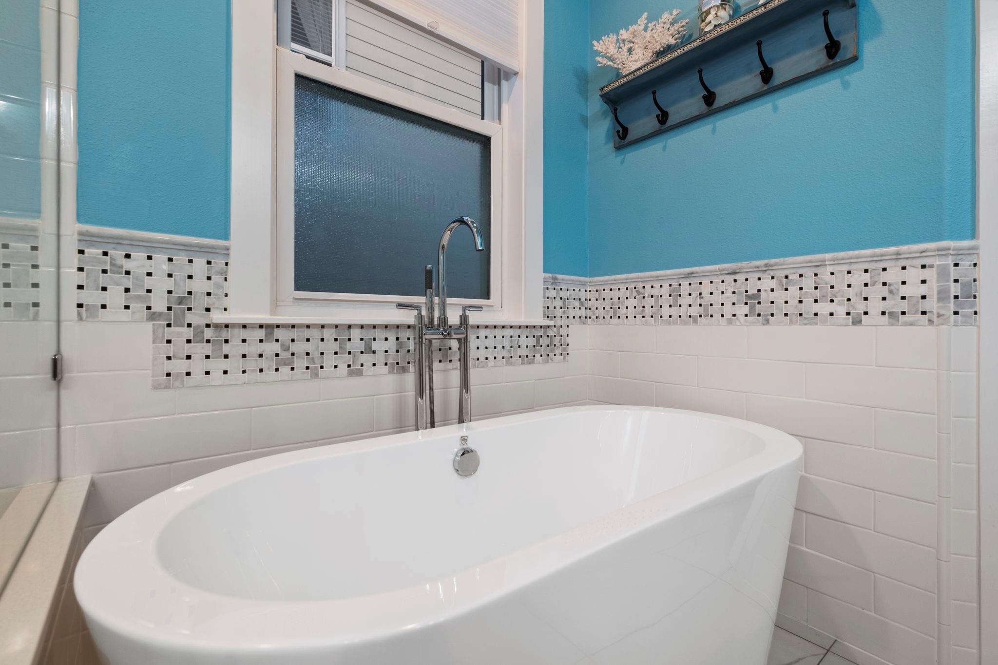 Galveston, Texas, 77554, United States, 3 Bedrooms Bedrooms, ,4 BathroomsBathrooms,Residential,Active,2032454