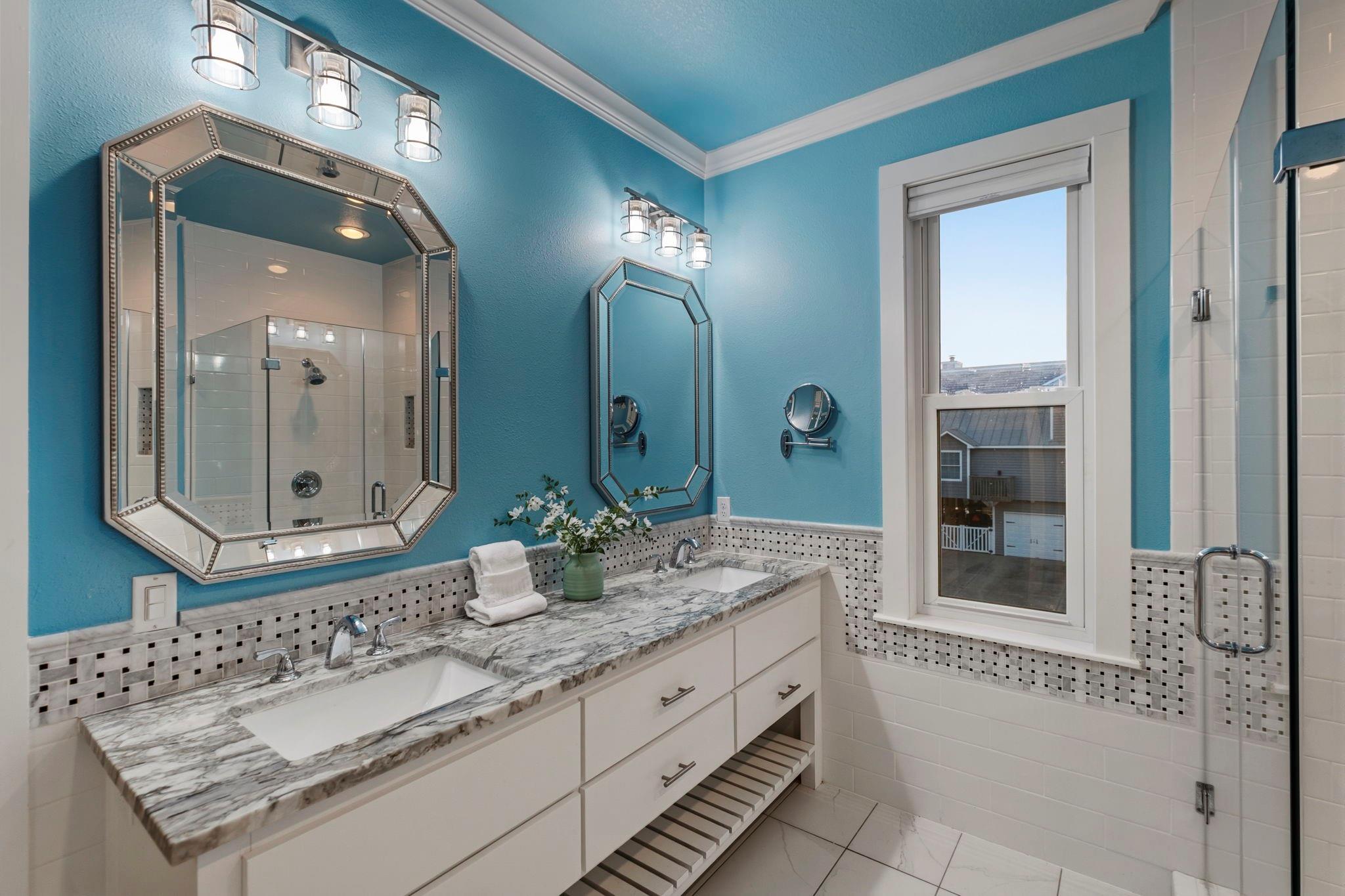 Galveston, Texas, 77554, United States, 3 Bedrooms Bedrooms, ,4 BathroomsBathrooms,Residential,Active,2032454