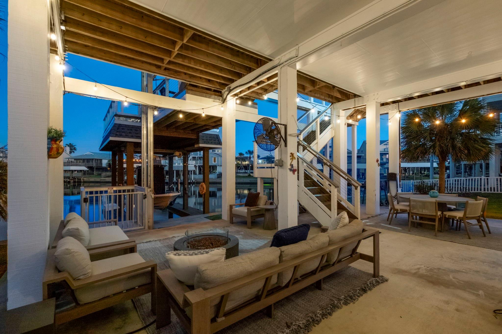 Galveston, Texas, 77554, United States, 3 Bedrooms Bedrooms, ,4 BathroomsBathrooms,Residential,Active,2032454