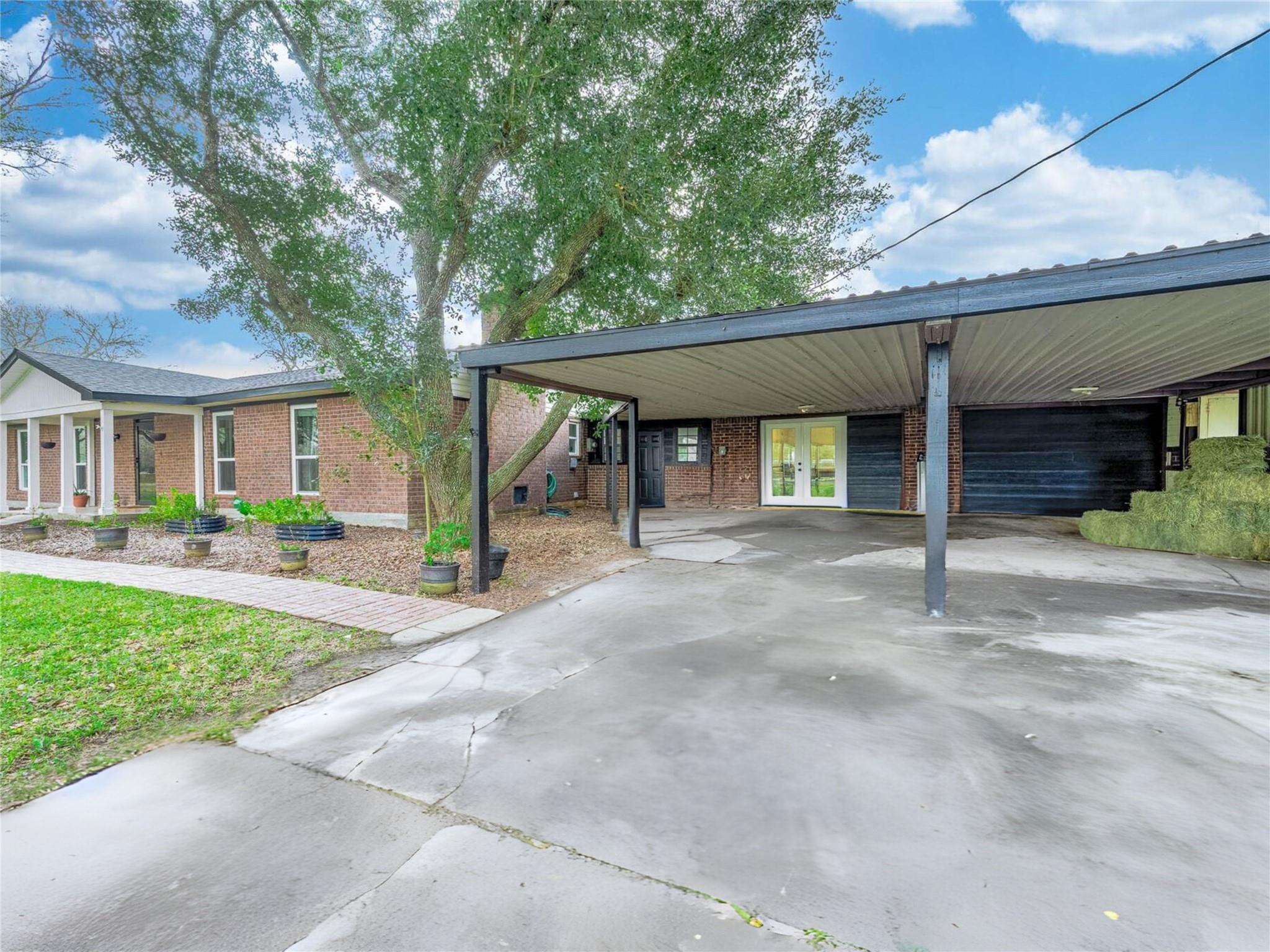1619 Cr 387 -Marilyn St