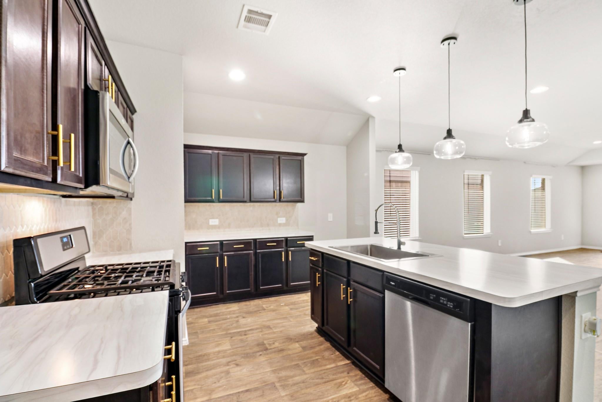 21319 Hendricks Hollow Lane