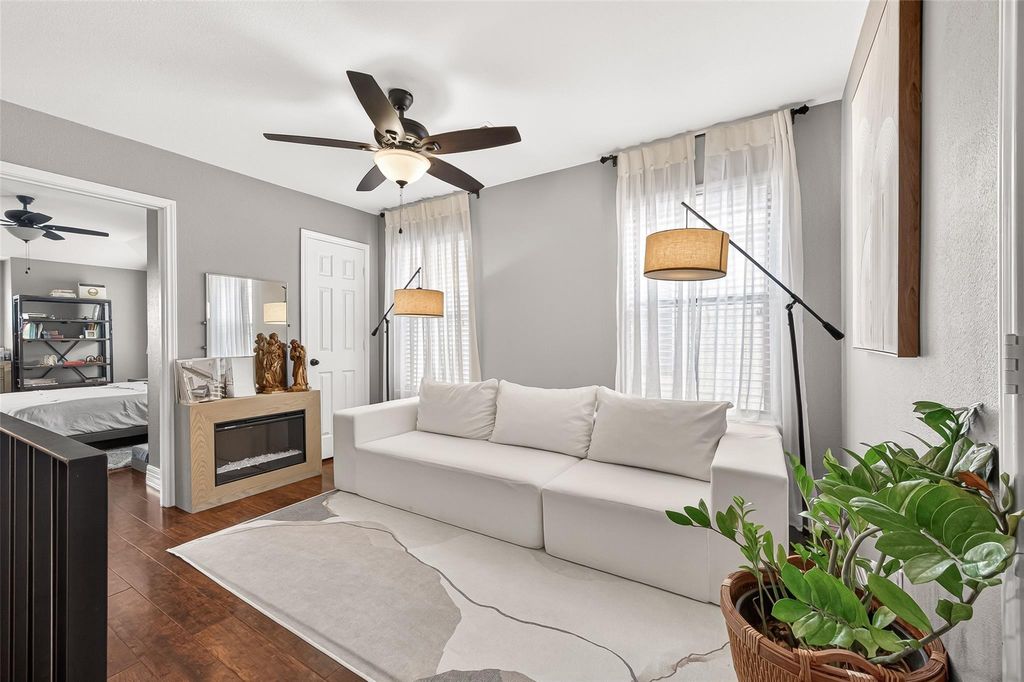 Photo of 6639 Sharpstone Creek Lane, Houston, TX 77084 (MLS # 5500918)