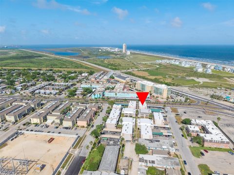 Photo of 215 Postoffice #803, Galveston, TX 77550 (MLS # 71225378)