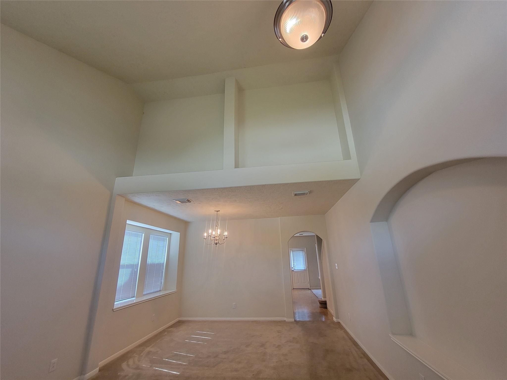 19207 Dillsbury Court