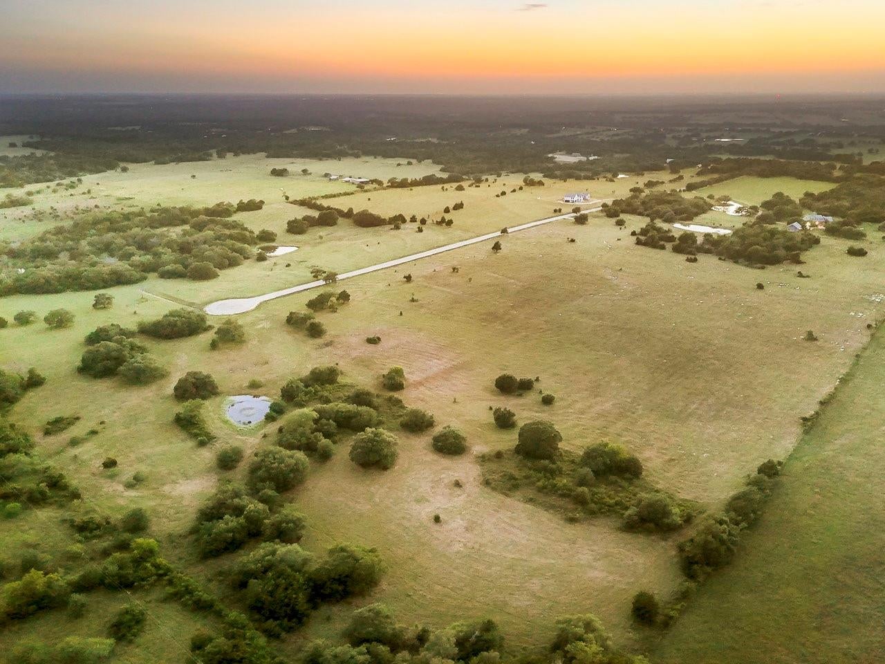 3 Round Top Farms Drive