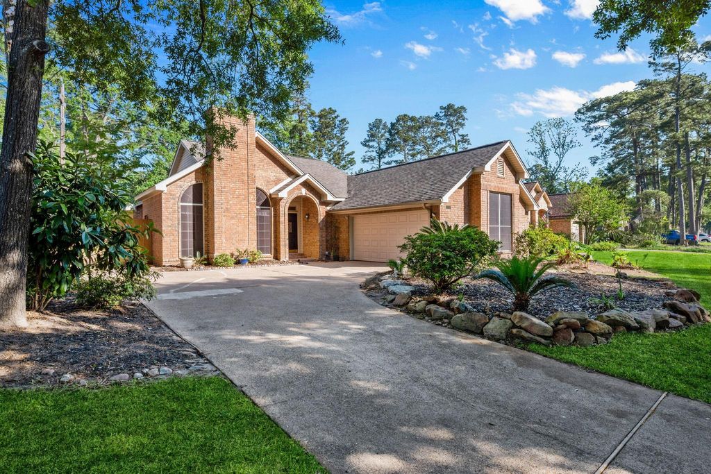 Photo of 3007 Creek Manor Drive, Kingwood, TX 77339 (MLS # 96250039)