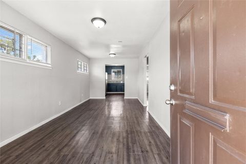 Photo of 5706 Pickfair St #B, Houston, TX 77026 (MLS # 34943660)