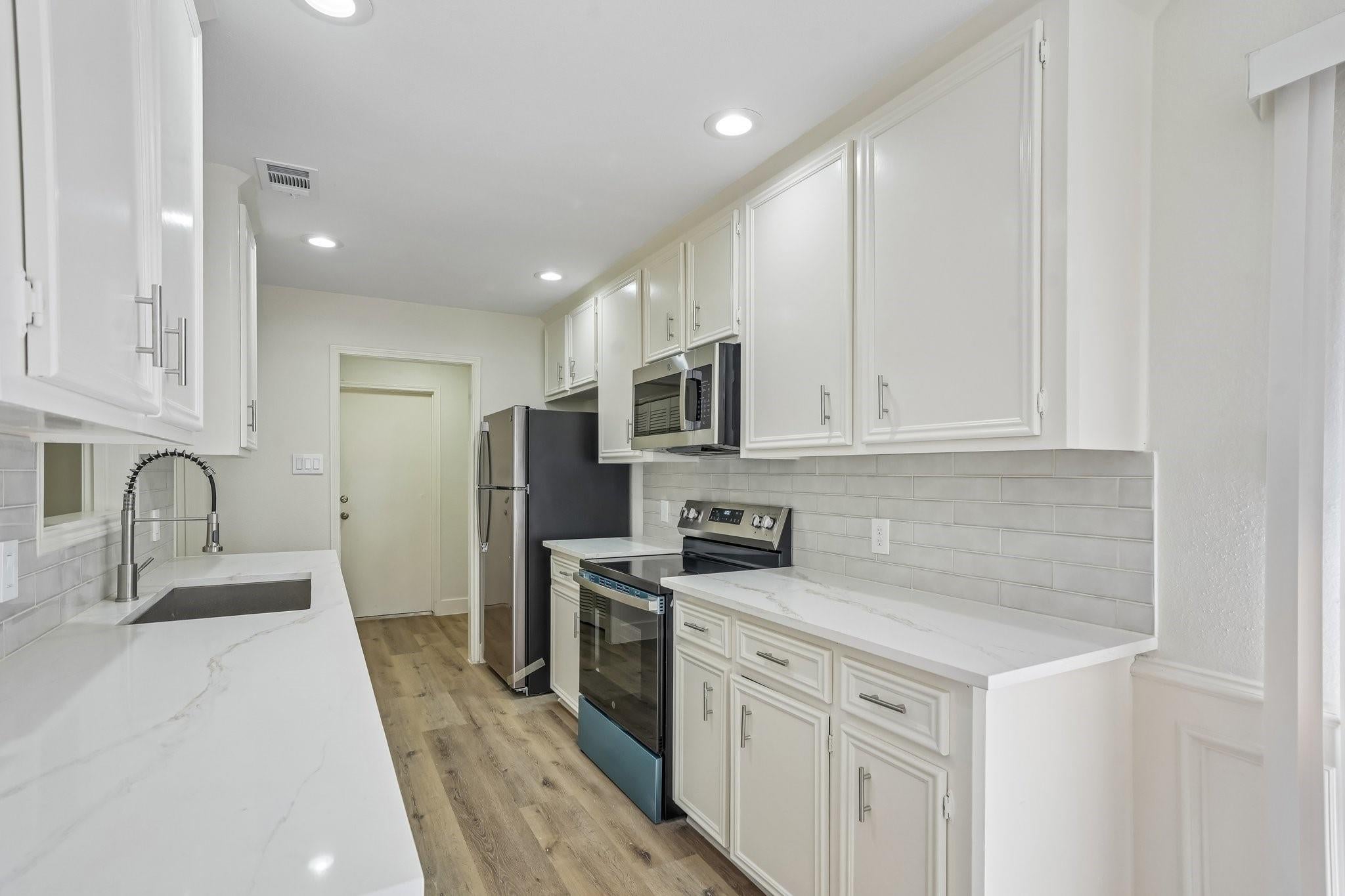 2861 Panagard Drive 41