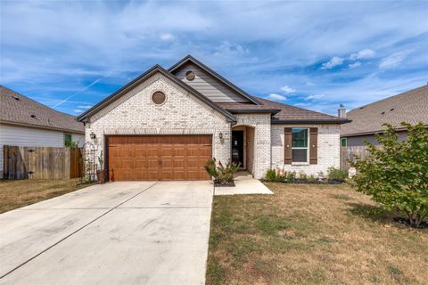 Photo of 322 Linden Street, Bastrop, TX 78602 (MLS # 41824684)