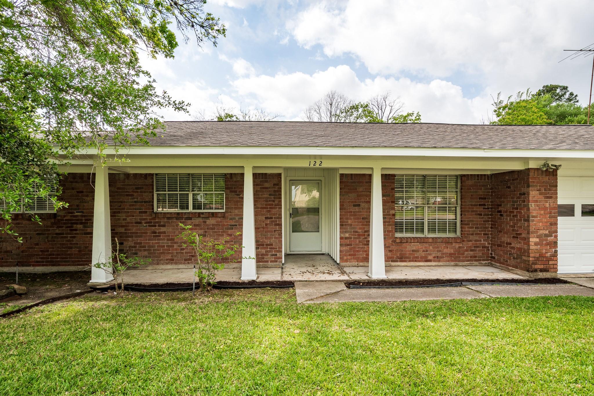 122 Honeysuckle Drive