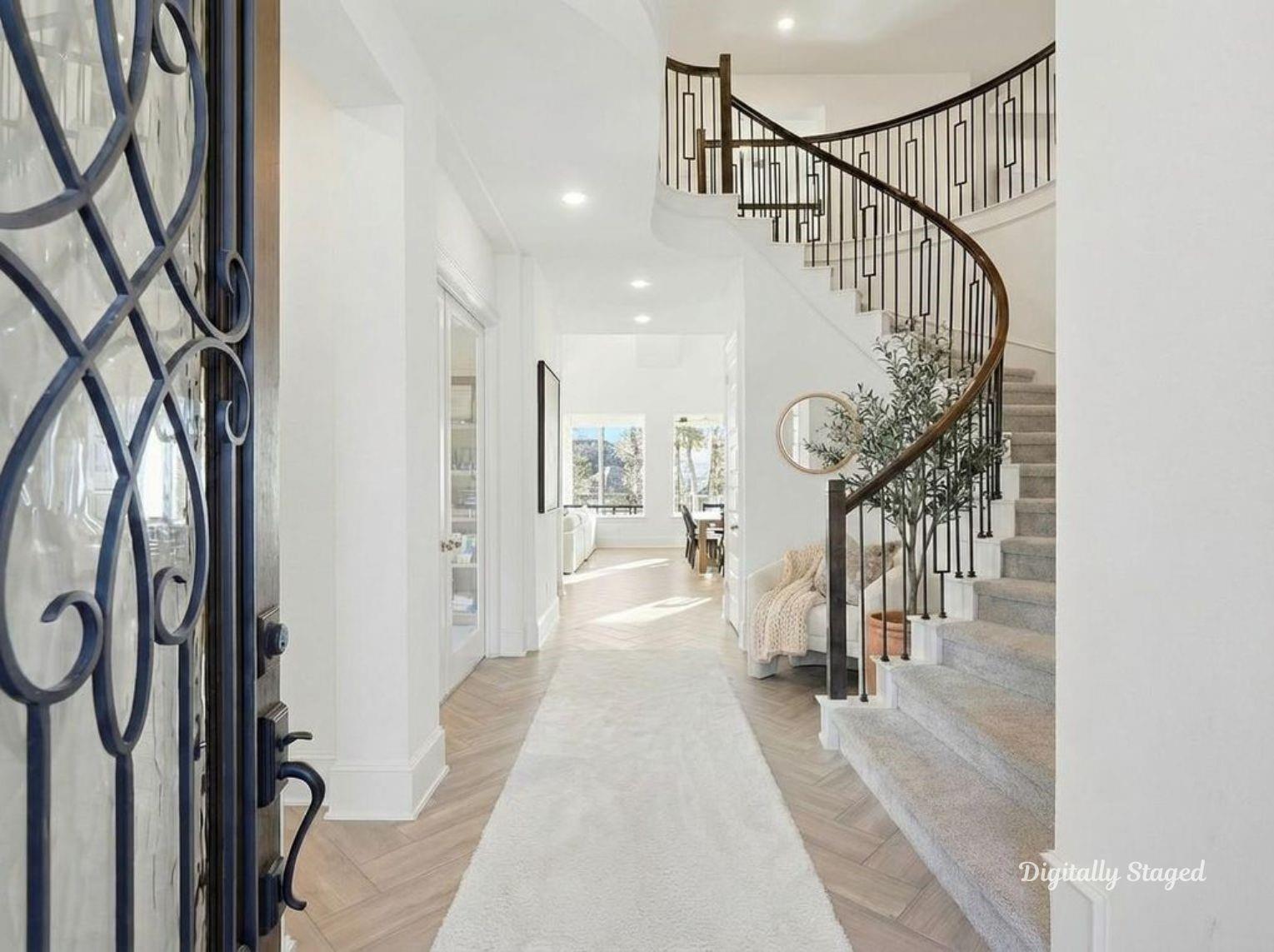 318 Calmato Woods Way