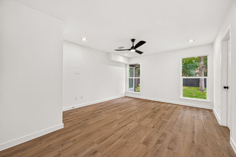 2231 Rolling Glen Drive