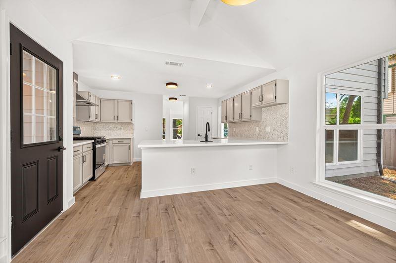 2231 Rolling Glen Drive