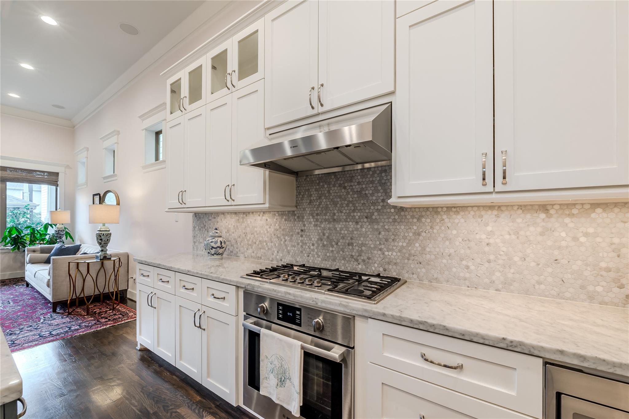 Houston, Texas 77008, United States, 3 Bedrooms Bedrooms, ,4 BathroomsBathrooms,Residential,Active,168369