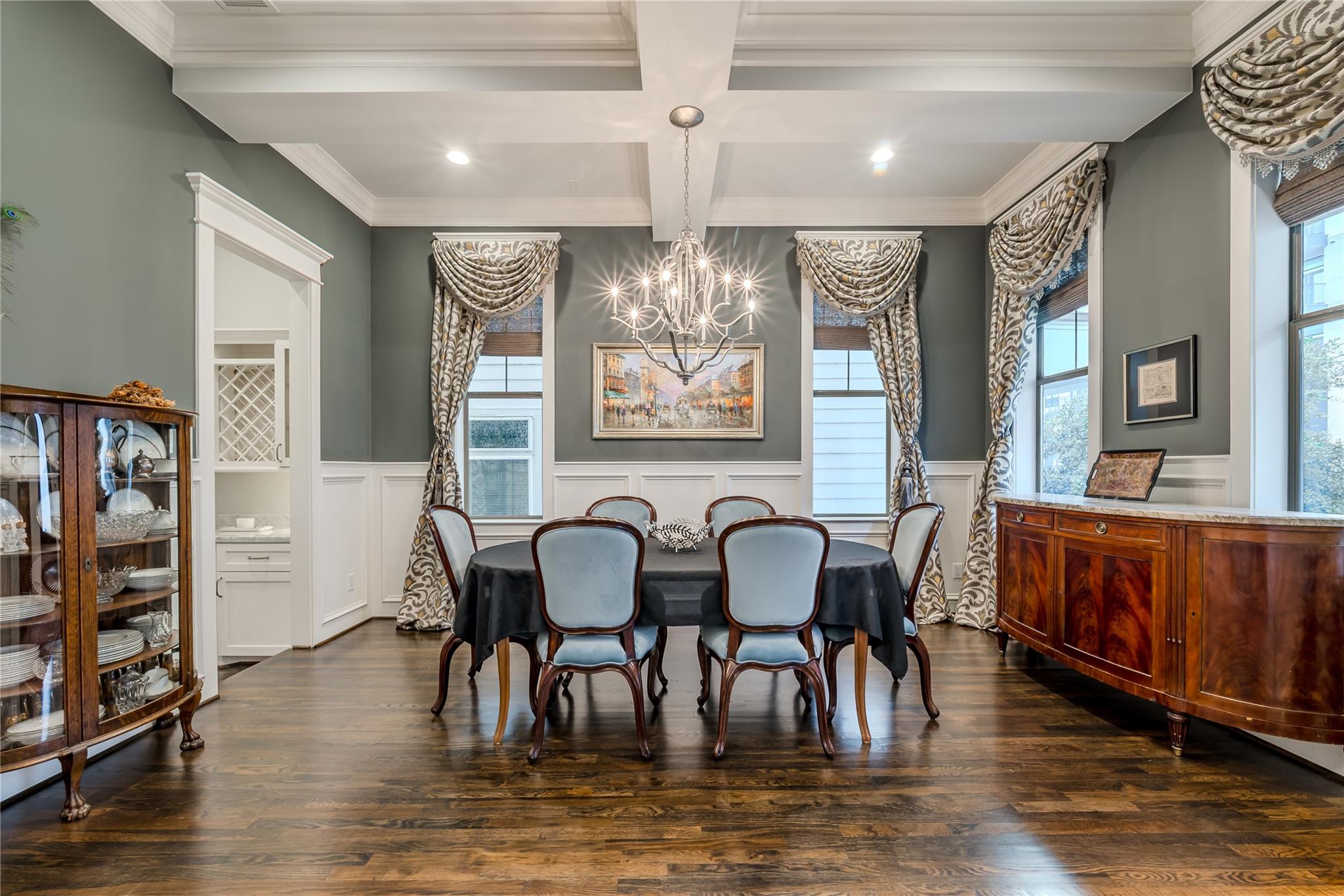 Houston, Texas 77008, United States, 3 Bedrooms Bedrooms, ,4 BathroomsBathrooms,Residential,Active,168369