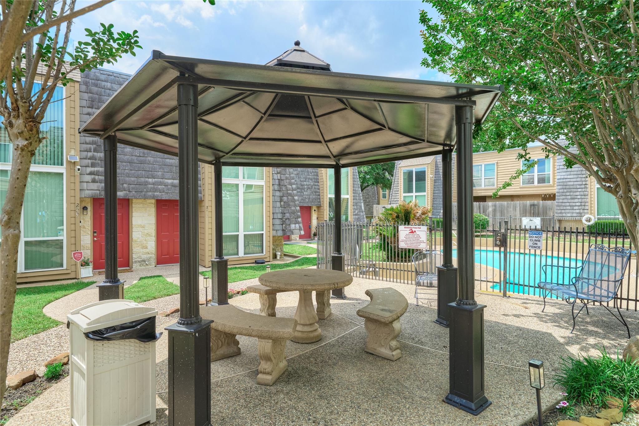 16120 Stuebner Airline Road 212