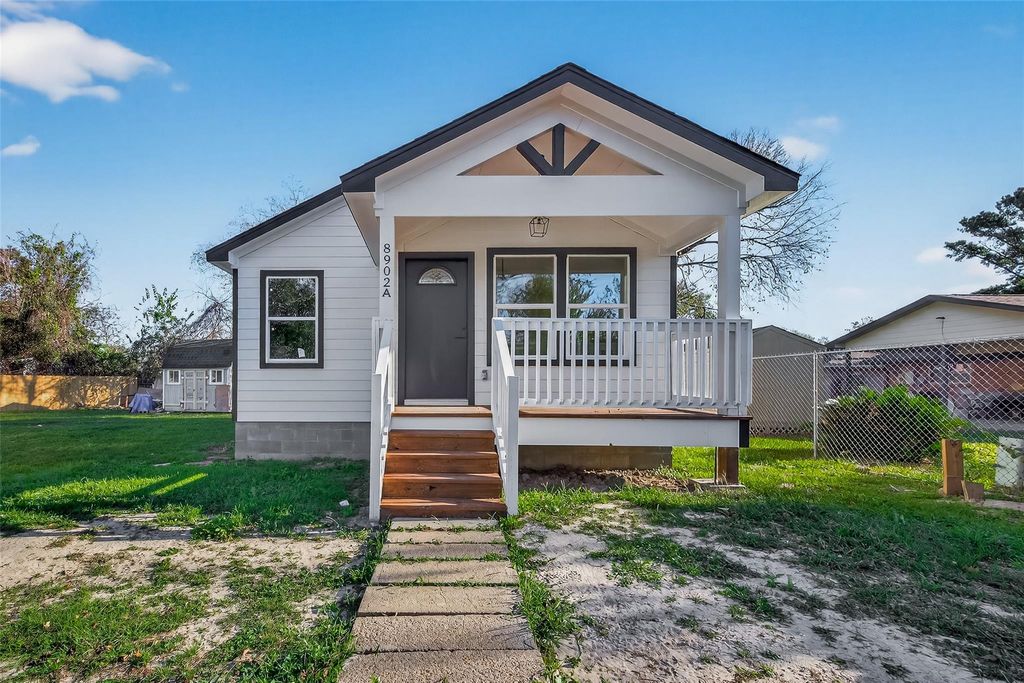 Photo of 8902 Alejo Drive #A, Houston, TX 77088 (MLS # 71224424)