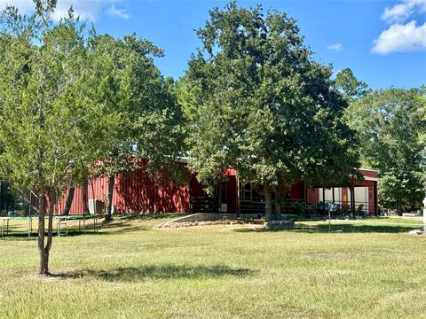 17 Mosley Lane Huntsville TX 77320