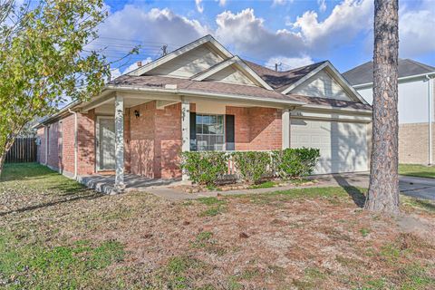 Photo of 3107 Maryfield Lane, Pearland, TX 77581 (MLS # 70248096)