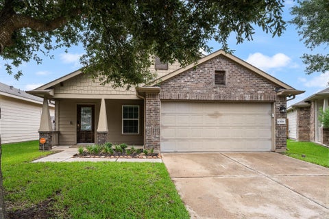 Photo of 10806 Harston Drive, Tomball, TX 77375 (MLS # 31951613)