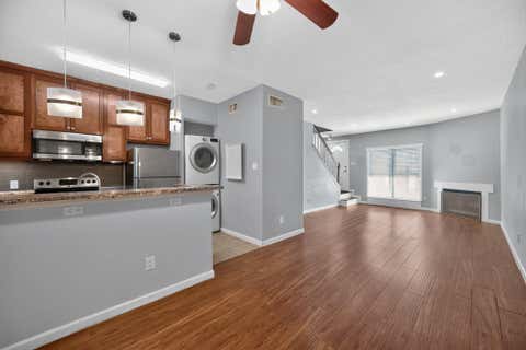 Photo of 3600 Jeanetta Street #602, Houston, TX 77063 (MLS # 10766905)