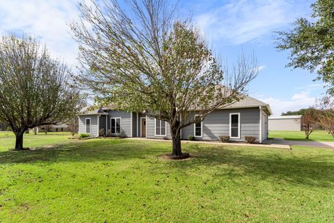 13942 Longstreet Road Willis TX 77318