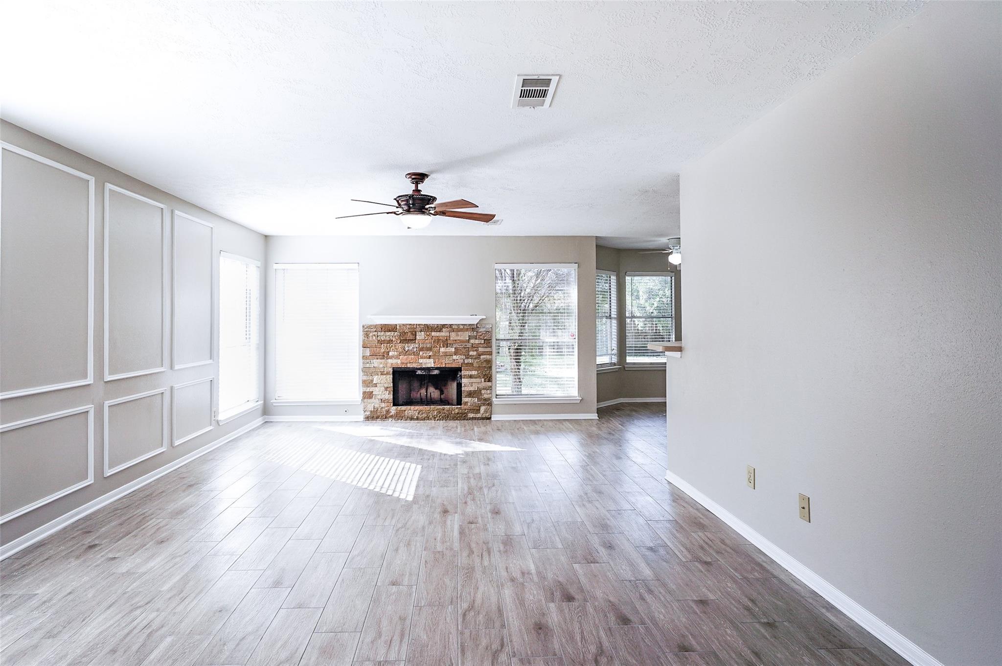 2103 Charlton House Lane