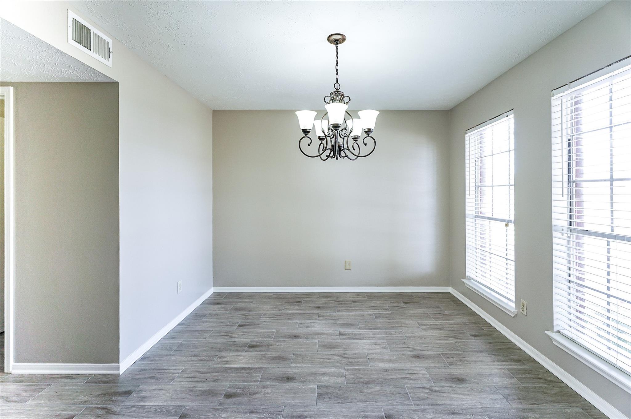 2103 Charlton House Lane