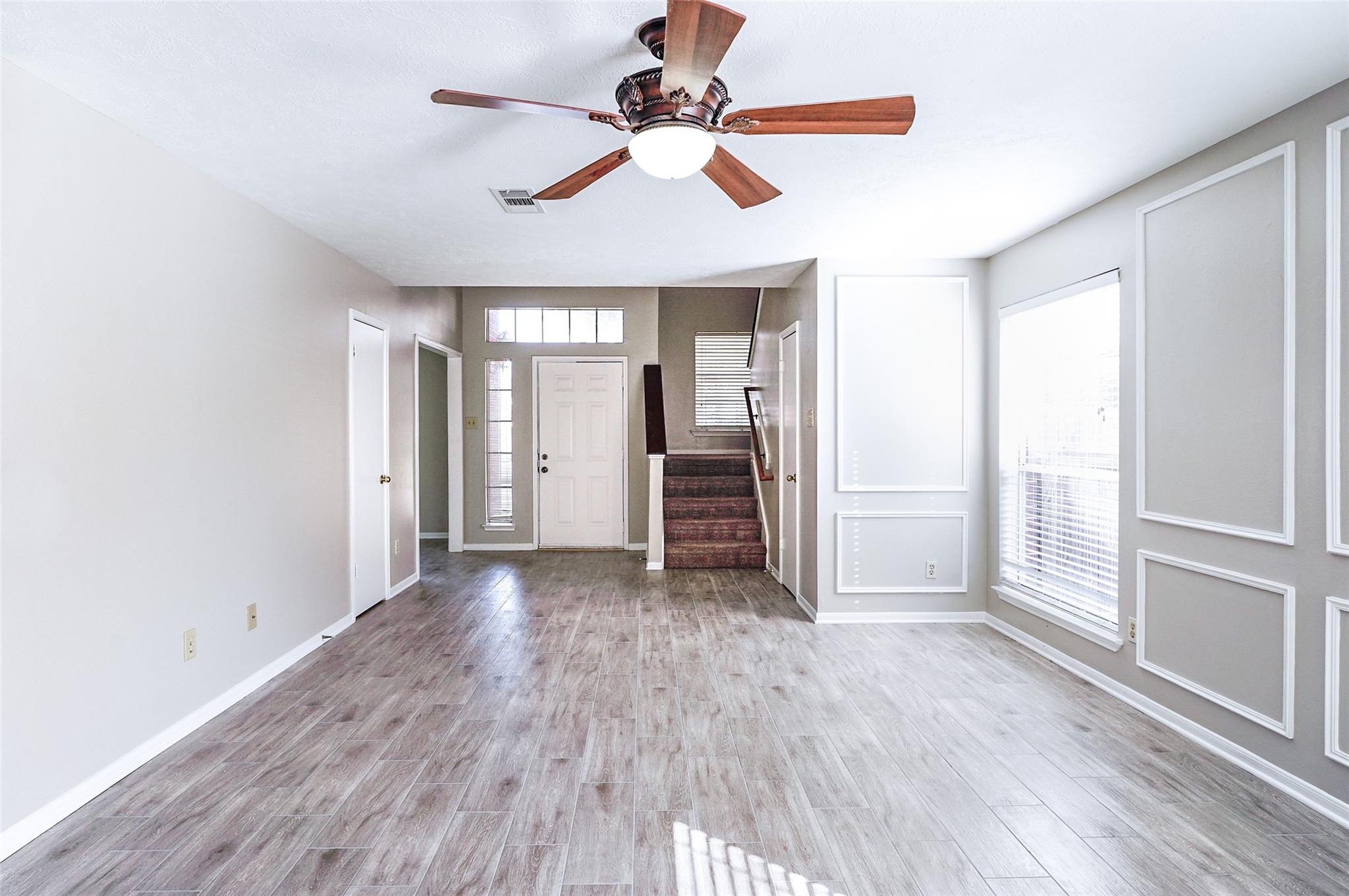 2103 Charlton House Lane