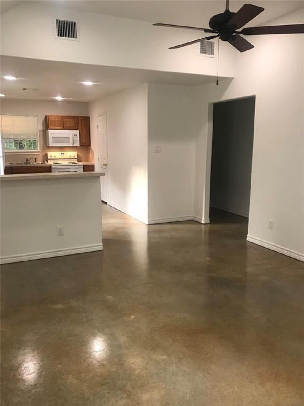 Photo of 516 County Road 2269, Cleveland, TX 77327 (MLS # 16623357)