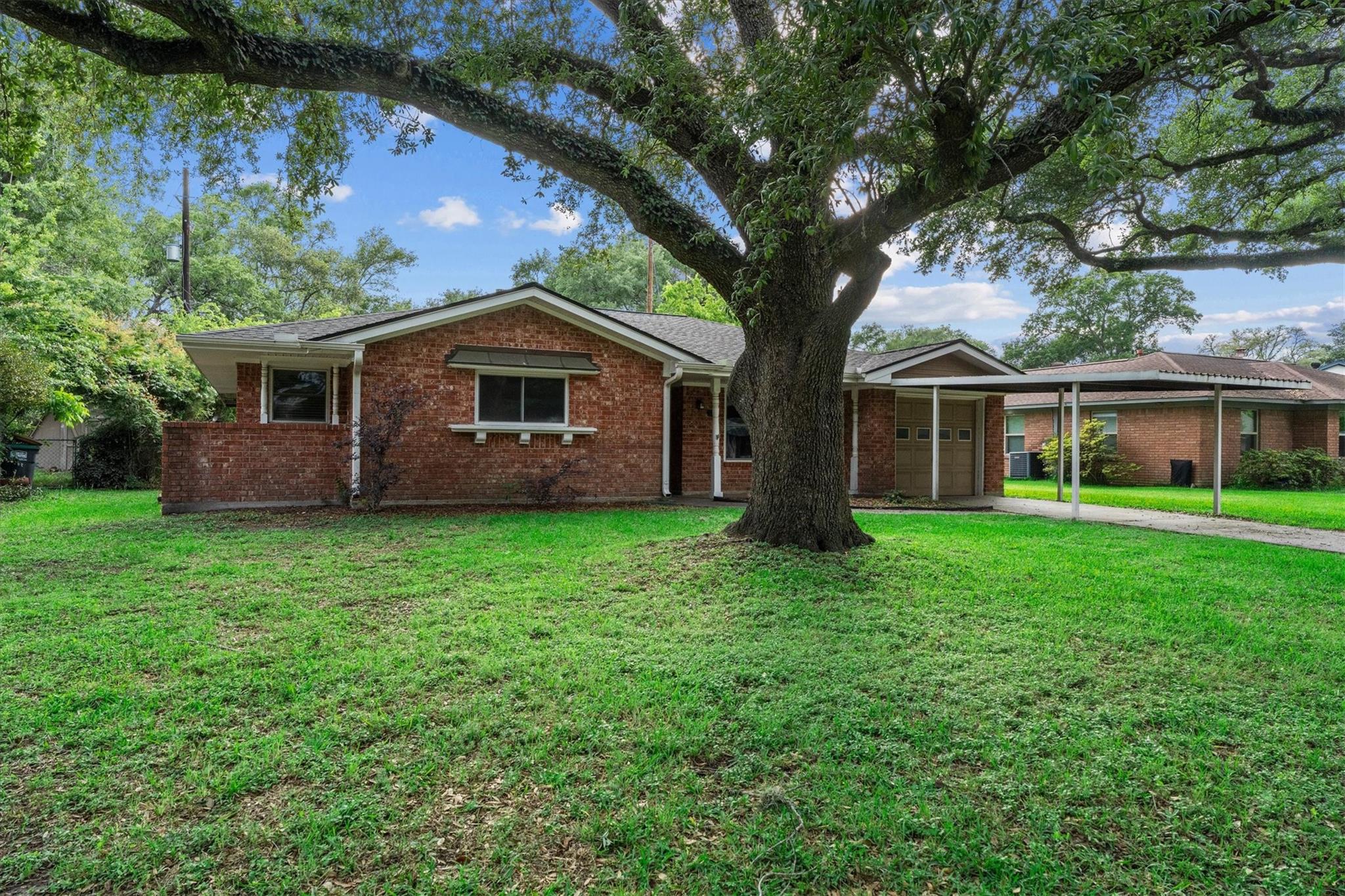 703 Barbara Street